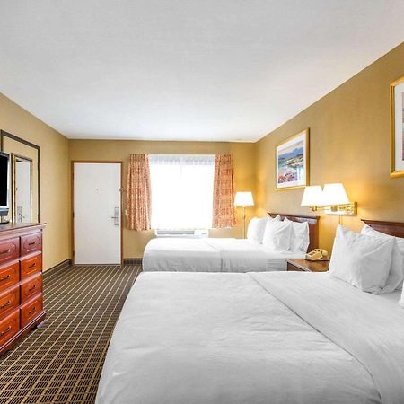 Quality Inn & Suites Westminster Seal Beach Kültér fotó