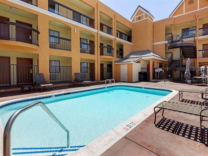 Quality Inn & Suites Westminster Seal Beach Kültér fotó