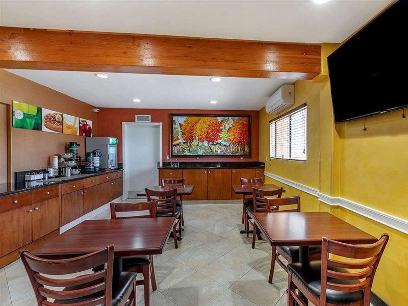 Quality Inn & Suites Westminster Seal Beach Kültér fotó