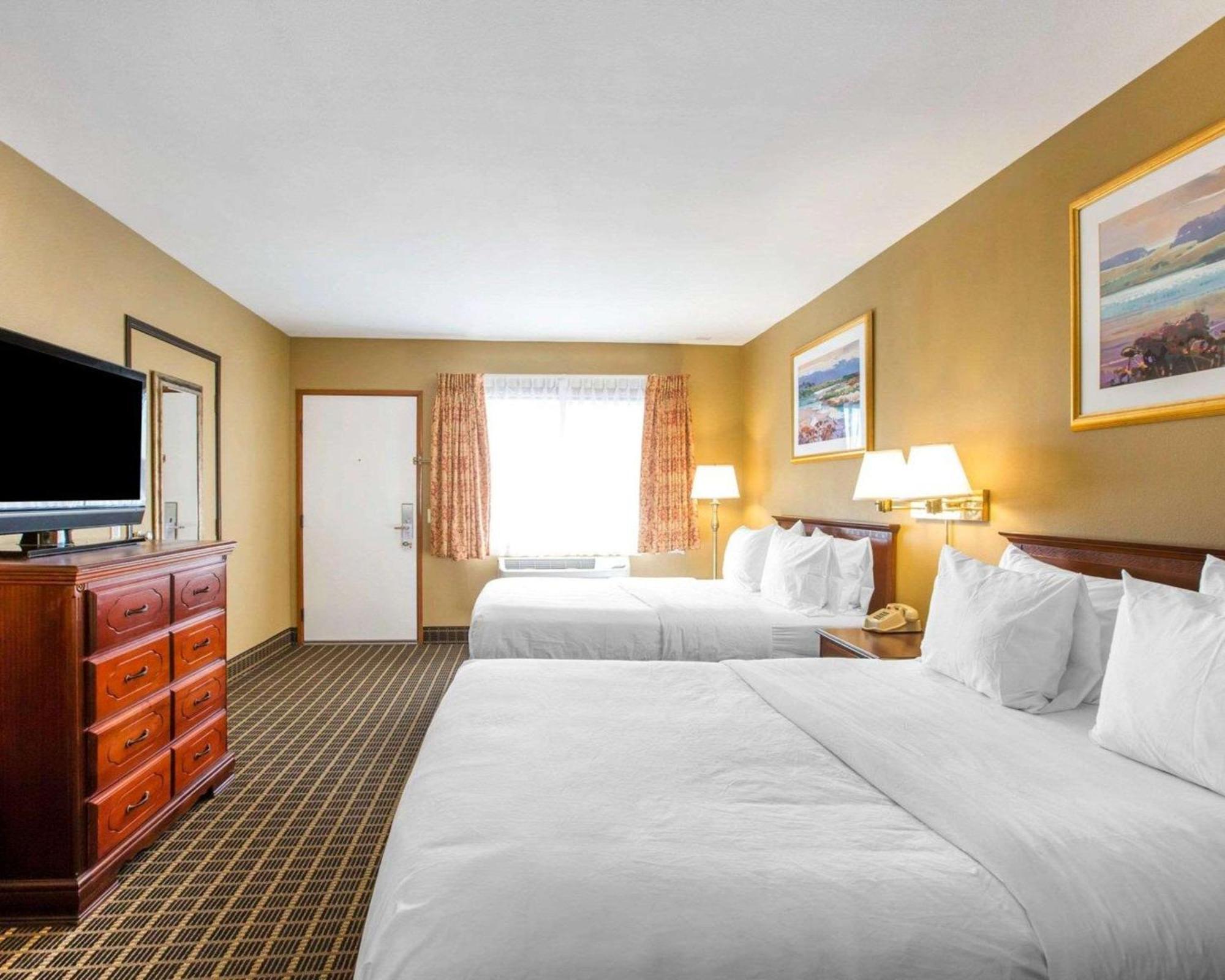 Quality Inn & Suites Westminster Seal Beach Kültér fotó