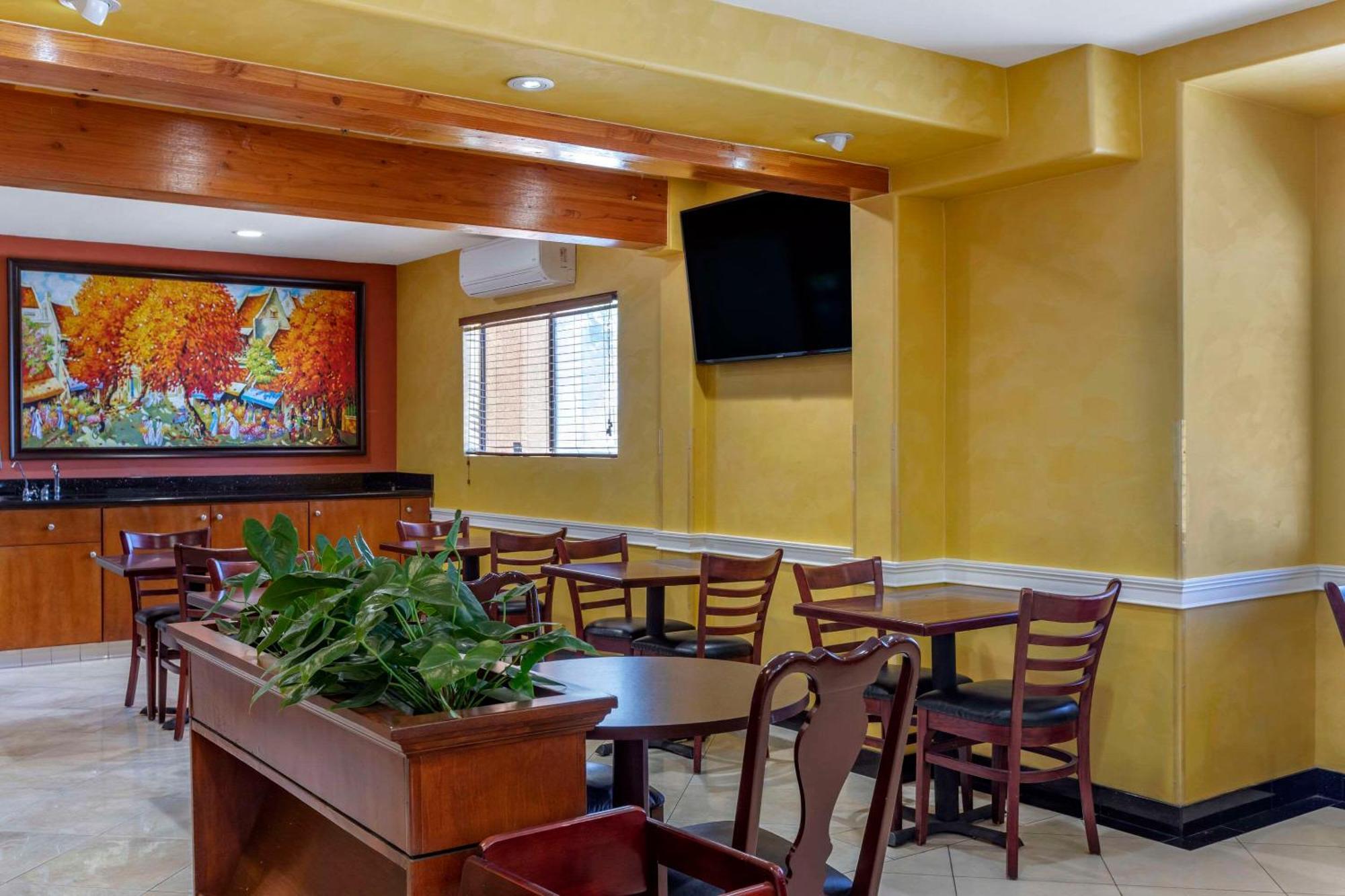 Quality Inn & Suites Westminster Seal Beach Kültér fotó