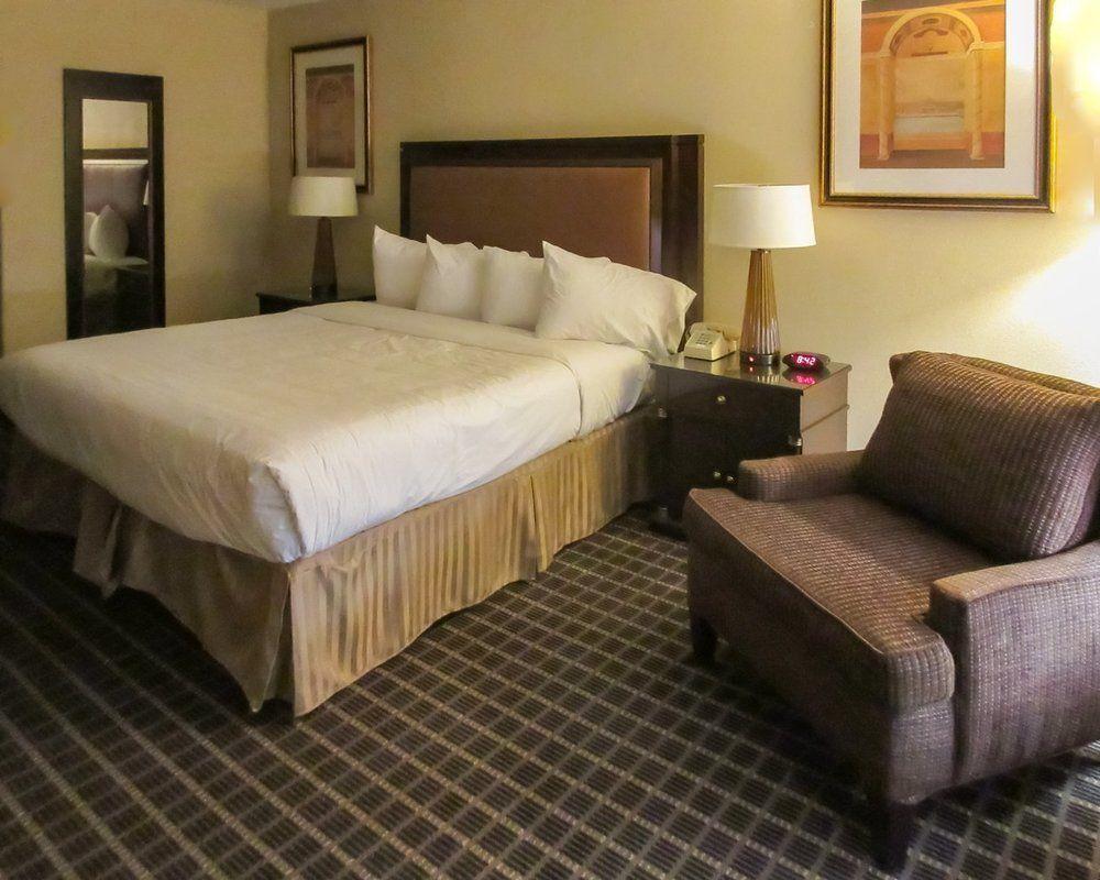 Quality Inn & Suites Westminster Seal Beach Kültér fotó